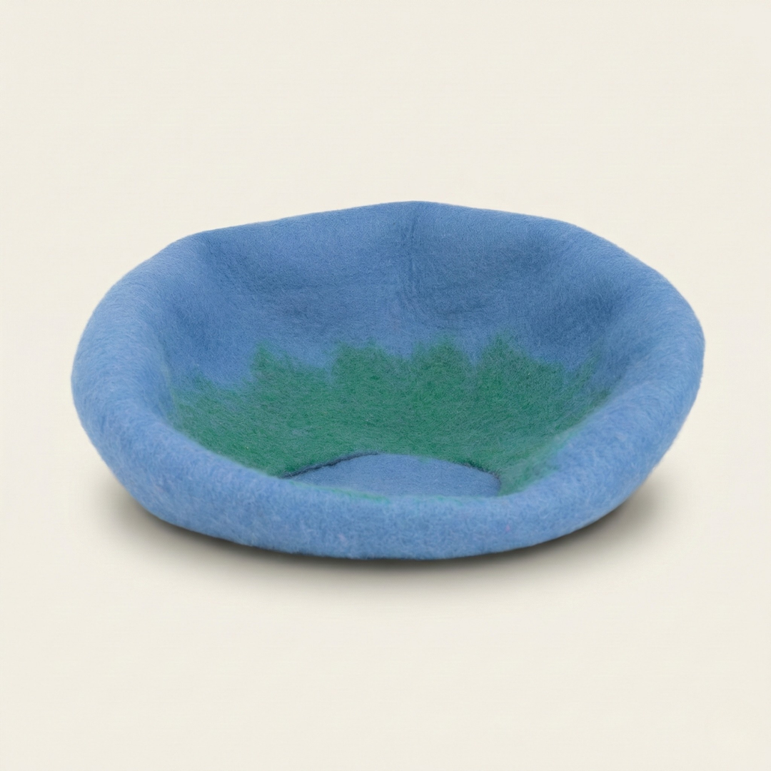 Blue & Green Gradient Wool Felt Cat Cave