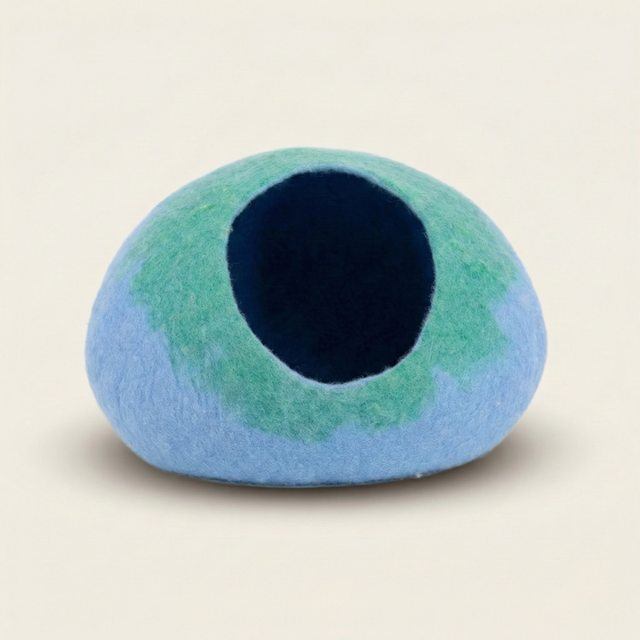Blue & Green Gradient Wool Felt Cat Cave