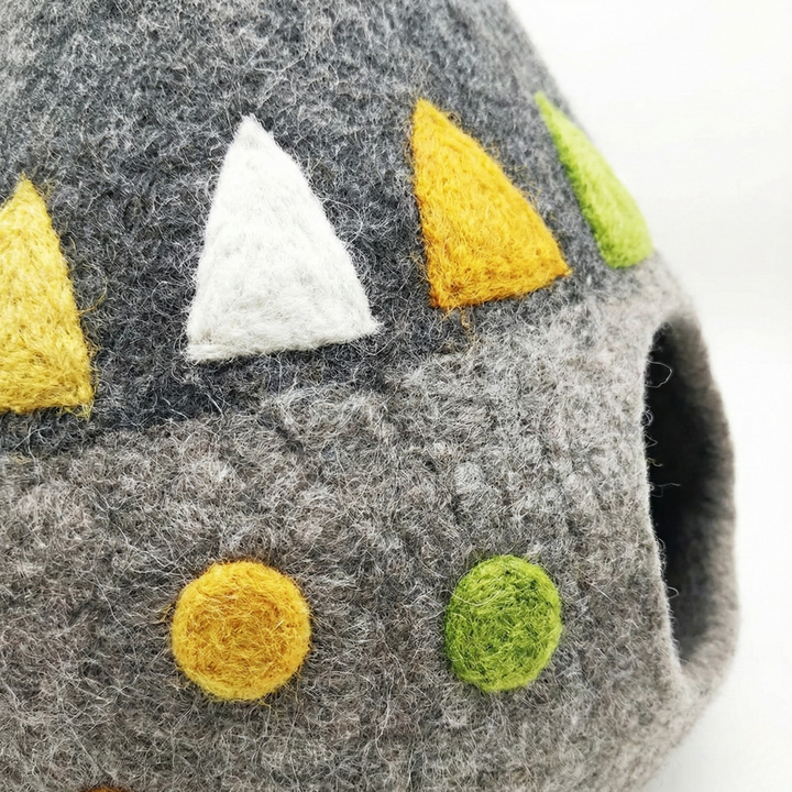 Teepee Style Wool Felt Cat Cave