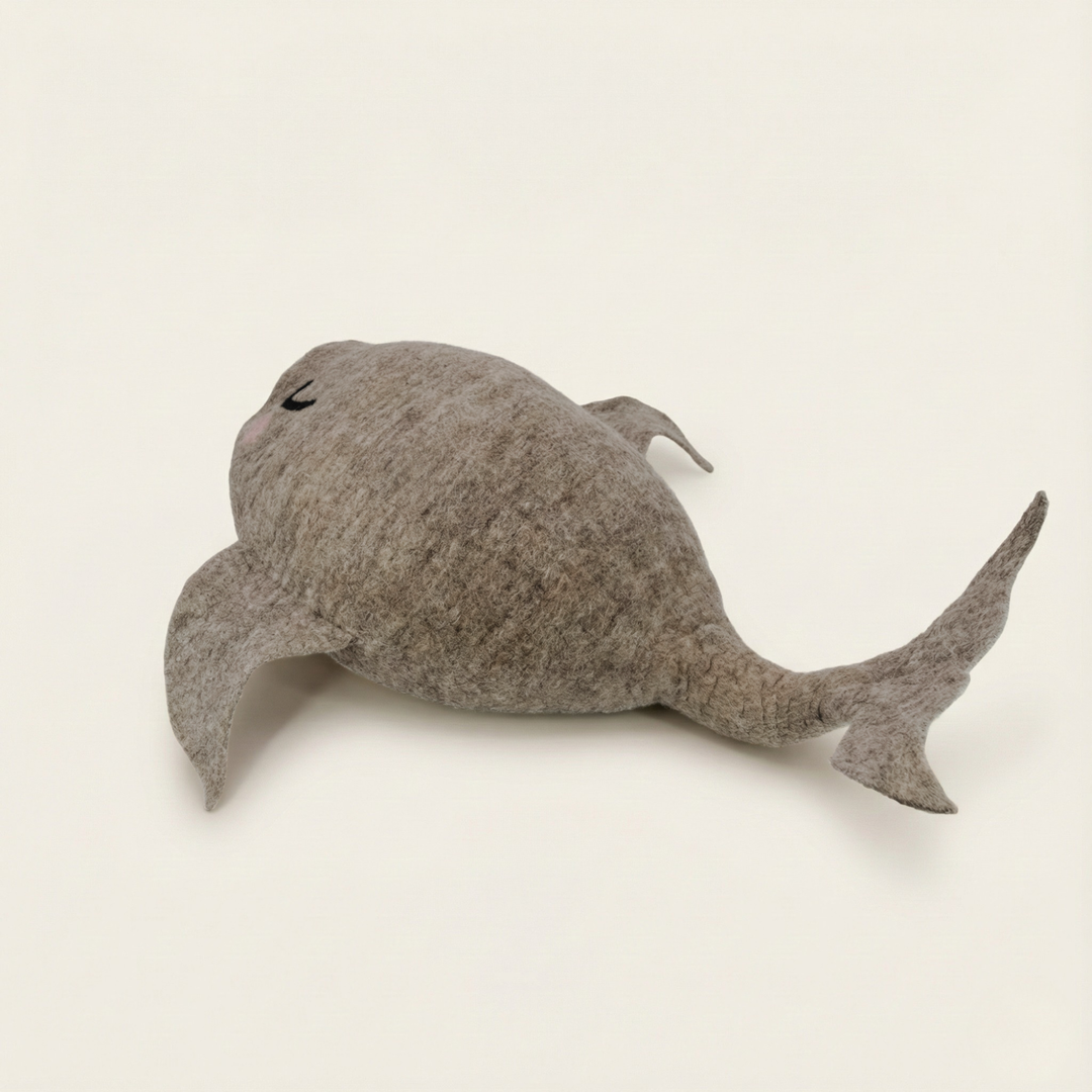 Whale Shaped Wool Felt Cat Cave